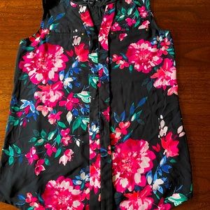 Express Bright Floral Print Sleeveless Blouse